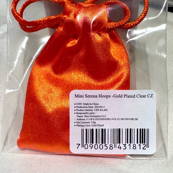 πβ¨ Crystal Haze Mini Serena Hoop Earrings β Gold + White Crystal Magic! β¨π - Picture 6 of 16